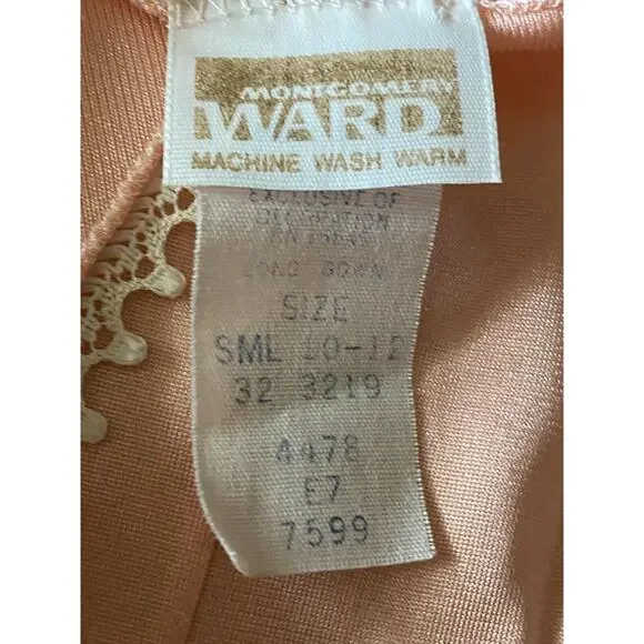 Vintage Montgomery Ward Peach Ivory lace Trim Deep V Tie Front Nightgown Sexy - Picture 8 of 9